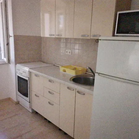 Modern In A Superb Location Apartamento *