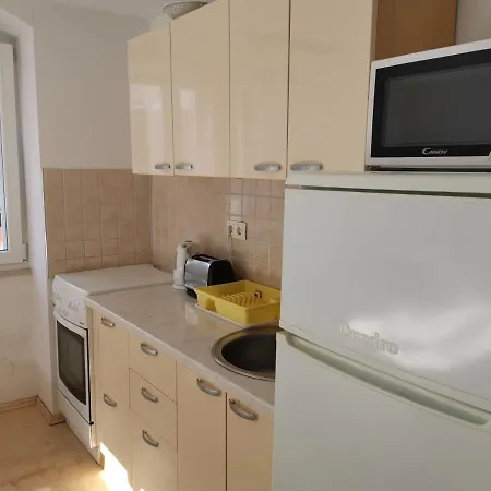 Modern In A Superb Location *