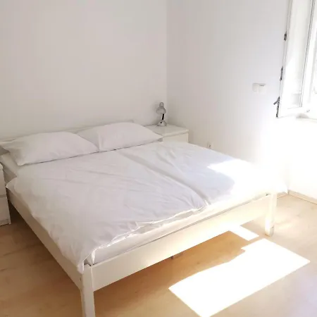 Apartment Modern In A Superb Location *
