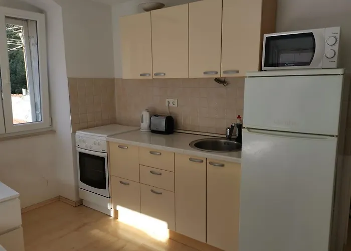 Апартаменты Modern In A Superb Location